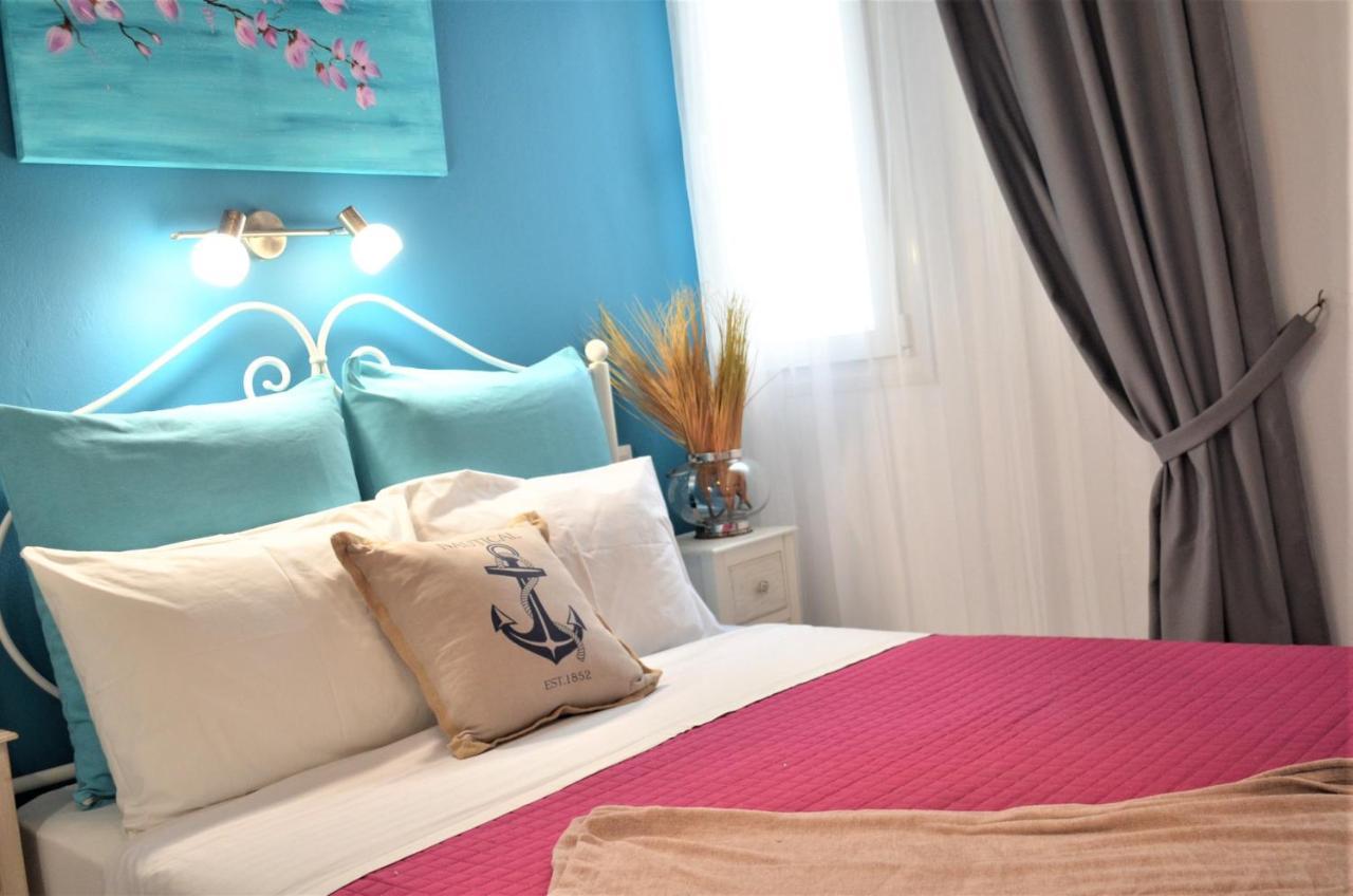 Hotel Kastro สเกียธอสทาวน์ ภายนอก รูปภาพ