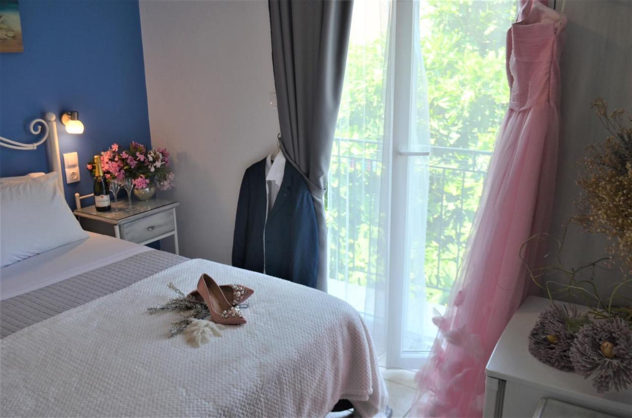 Hotel Kastro สเกียธอสทาวน์ ภายนอก รูปภาพ