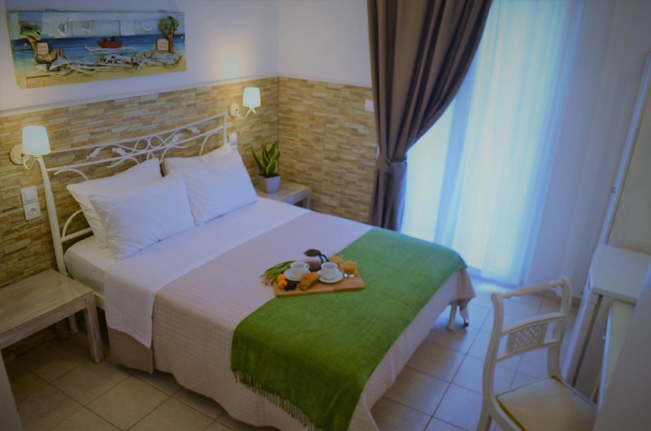 Hotel Kastro สเกียธอสทาวน์ ภายนอก รูปภาพ