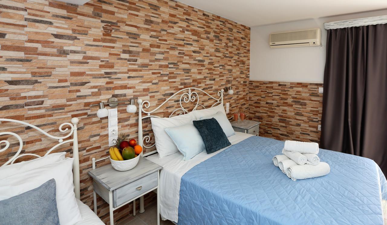 Hotel Kastro สเกียธอสทาวน์ ภายนอก รูปภาพ